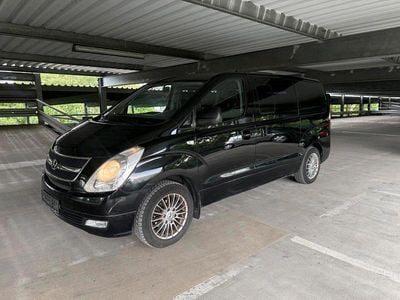 Hyundai H-1
