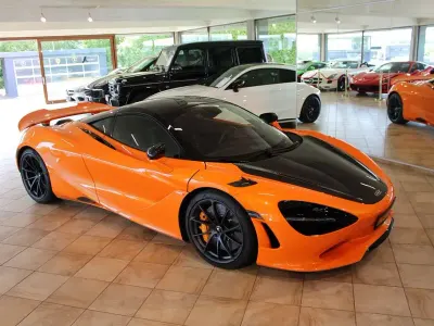 Gebraucht McLaren 750S 751 PS (552 kW) 2024 Orange