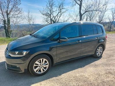 Gebraucht VW Touran 150 PS (110 kW) 2020 Grau Van / Kleinbus
