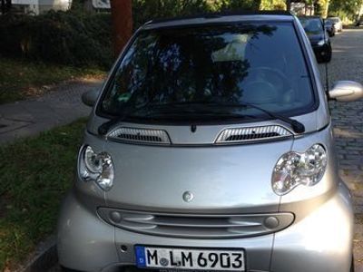 Grau Gebraucht 2002 Smart ForTwo Cabrio Passion Cabrio | 3.300 €
