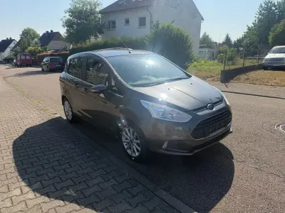 Gebraucht Ford B-MAX Titanium 105 PS (77 kW) 2016 Grau Van / Kleinbus