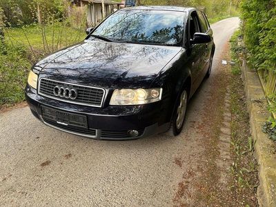 Second-hand Audi A4 131 CP (96 kW) 2003 Albastru Break