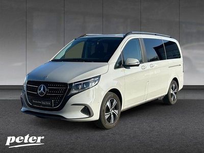Usado Mercedes V220 Style 163 HP (119 kW) 2025 Cinzento Monovolume