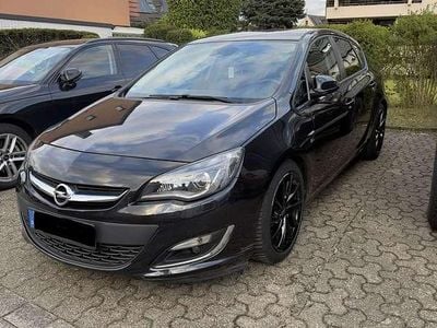 Gebraucht Opel Astra 179 PS (131 kW) 2012 Schwarz Limousine