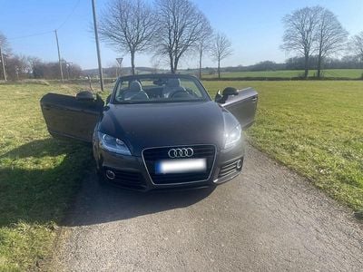 Gebraucht Audi TT Roadster 160 PS (117 kW) 2016 Grau Cabrio