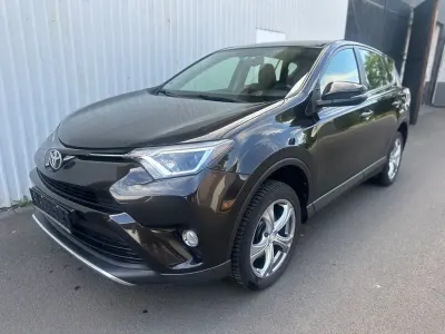 Gebraucht Toyota RAV4 143 PS (105 kW) 2016 Braun SUV