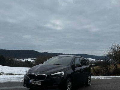 Gebraucht BMW 220 Sport Line 192 PS (141 kW) 2018 Schwarz Kombi