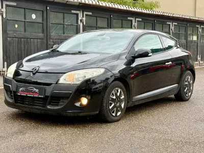 Gebraucht Renault Mégane Coupé 131 PS (96 kW) 2011 Schwarz Coupé