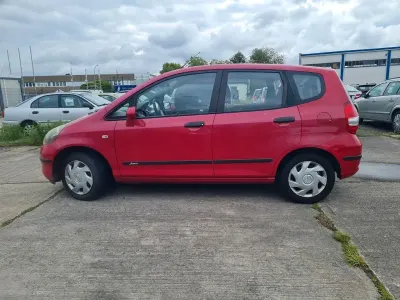 Gebraucht Honda Jazz LS 83 PS (61 kW) 2004 Rot Kleinwagen