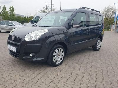 Second-hand Fiat Doblò Dynamic 95 CP (69 kW) 2011 Negru Monovolum