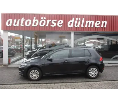 Gebraucht VW Golf VII Join 86 PS (63 kW) 2018 Schwarz Limousine