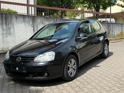 Second-hand VW Golf Edition 102 CP (75 kW) 2006 Negru Coupe