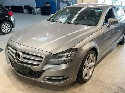 Gebraucht Mercedes CLS350 265 PS (194 kW) 2011 Grau Coupé