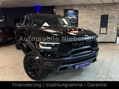 Schwarz Gebraucht 2022 Dodge Ram Abholung | 102.990 € (Teuer)