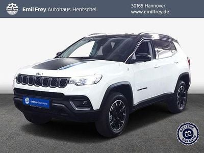 Alpine white Gebraucht 2024 Jeep Compass Trailhawk SUV | 34.943 € (Etwas zu teuer)