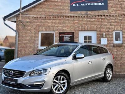 Usata Volvo V60 Summum 190 CV (139 kW) 2016 Argento Station wagon