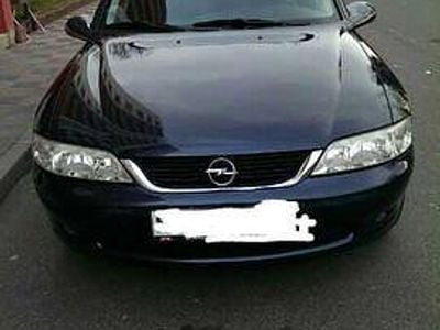 Gebraucht Opel Vectra Edition 158 PS (116 kW) 1999 Blau metallic Limousine