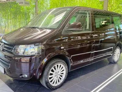 Second-hand VW T5 140 CP (102 kW) 2014 Negru Van