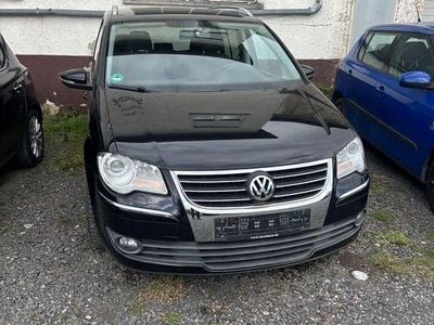 Gebraucht VW Touran Comfortline 140 PS (102 kW) 2010 Schwarz Van / Kleinbus
