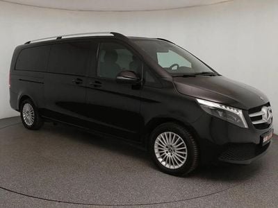 Gebraucht Mercedes V300 174 PS (127 kW) 2024 Schwarz Van / Kleinbus