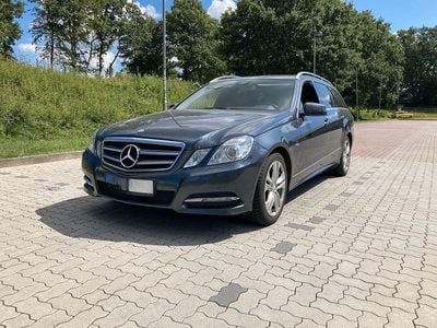 Mercedes 220