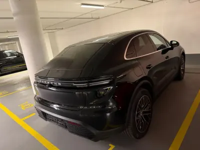 Neu Porsche Macan 380 kW (517 PS) 2026 Schwarz SUV