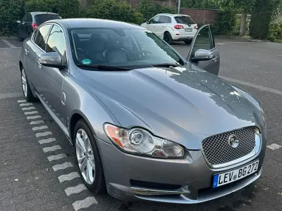 Gebraucht Jaguar XF Premium Luxury 207 PS (152 kW) 2008 Grau Limousine