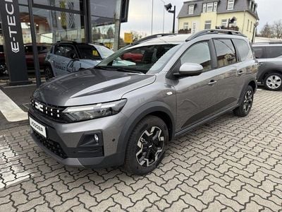 Neu Dacia Jogger Journey 110 PS (80 kW) 2026 Grau Van / Kleinbus