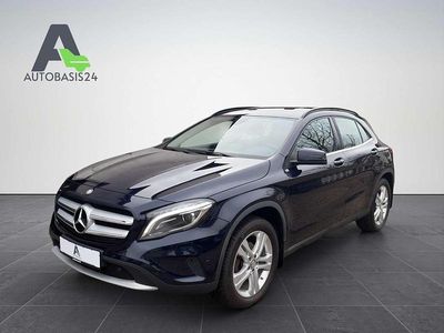Gebraucht Mercedes GLA200 Style 136 PS (100 kW) 2016 Cavansitblau SUV