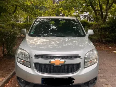 Gebraucht Chevrolet Orlando 163 PS (119 kW) 2013 Van / Kleinbus