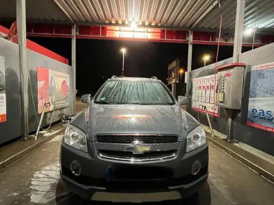 Gebraucht Chevrolet Captiva 135 PS (99 kW) 2011 Grau SUV