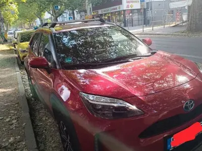 Gebraucht Toyota Yaris Cross Comfort 116 PS (85 kW) 2022 Rot SUV