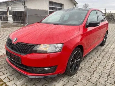 Käytetty Skoda Rapid Monte Carlo 116 HP (85 kW) 2015 Punainen Viistoperä