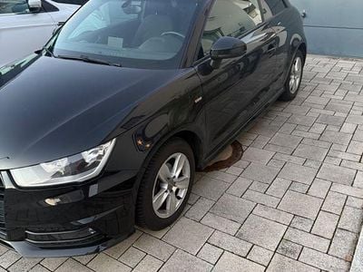 Gebraucht Audi A1 S-Line 90 PS (66 kW) 2015 Schwarz Kleinwagen