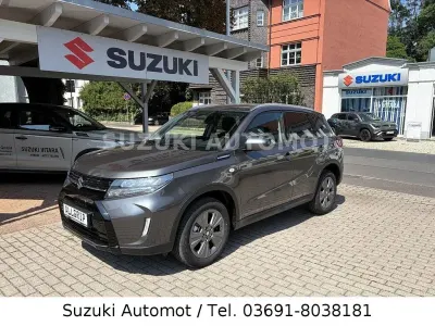 Neu Suzuki Vitara Comfort 110 PS (80 kW) 2026 Grau SUV