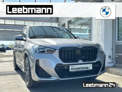 Gebraucht BMW X1 M Sport 245 PS (180 kW) 2023 Spacesilber (metallic) SUV