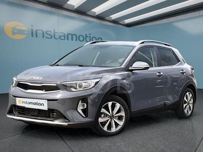 Grau Gebraucht 2021 Kia Stonic SUV | 17.099 € (Fairer Preis)