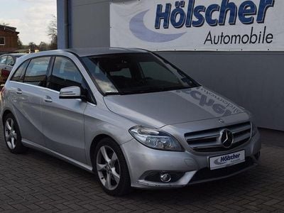Gebraucht Mercedes B200 AMG Edition 1 156 PS (114 kW) 2013 Silber Van / Kleinbus