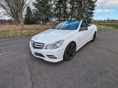 Mercedes E200