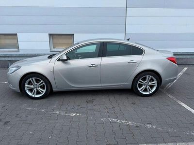 Gebraucht Opel Insignia Innovation 140 PS (102 kW) 2012 Grau Limousine