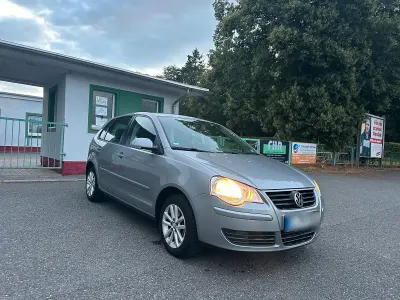 Gebraucht VW Polo 70 PS (51 kW) 2008 Silber Kleinwagen