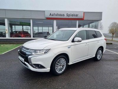 Gebraucht Mitsubishi Outlander P-HEV Basis 224 PS (164 kW) 2019 Weiß SUV