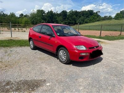 Mazda 323