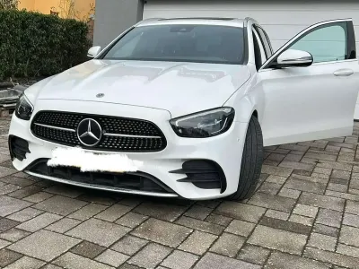 Gebraucht Mercedes E220 AMG line 194 PS (142 kW) 2022 Weiß Kombi