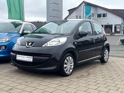 Gebraucht Peugeot 107 Filou 68 PS (50 kW) 2005 Schwarz Kleinwagen