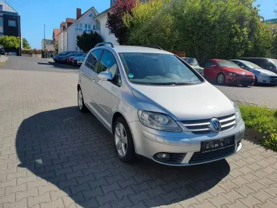 Gebraucht VW Golf Plus Cross United 105 PS (77 kW) 2008 Silber Van / Kleinbus