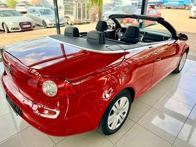 Usata VW Eos Sport 150 CV (110 kW) 2008 Rosso Cabrio