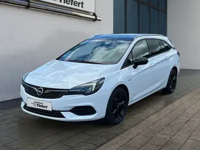 Gebraucht Opel Astra Design Edition 145 PS (106 kW) 2021 Weiß Kombi
