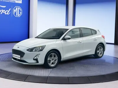 Gebraucht Ford Focus Cool & Connect 125 PS (91 kW) 2021 Weiß Limousine