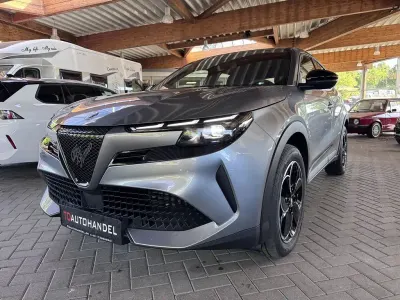 Gebraucht Alfa Romeo Junior 114 kW (156 PS) 2025 Grau SUV